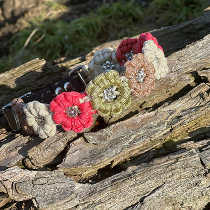 Frühlingsblumen Halsband